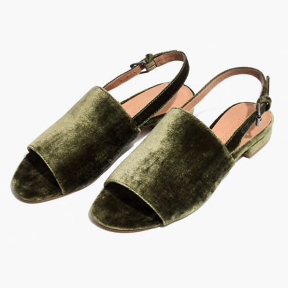 Madewell Shoes - madewell The Noelle Slingback Sandal Velvet green